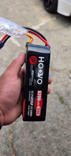 Hoovo 22.2V 6S 6200mAh 120C LiPo battery pack.