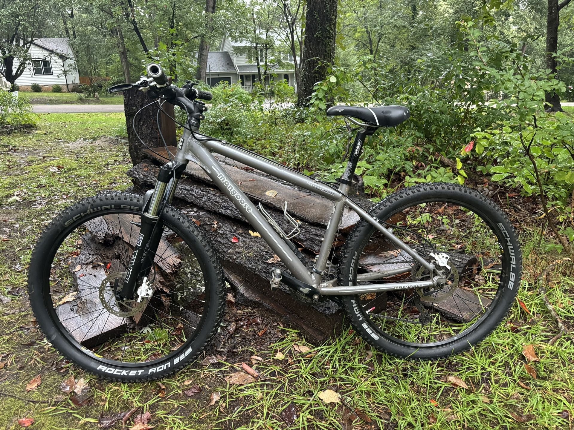 Mongoose meteore comp