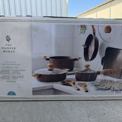 14 Piece Cookware Set New 