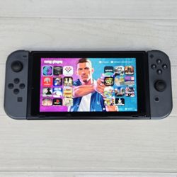 Nintendo Switch + 60 Games