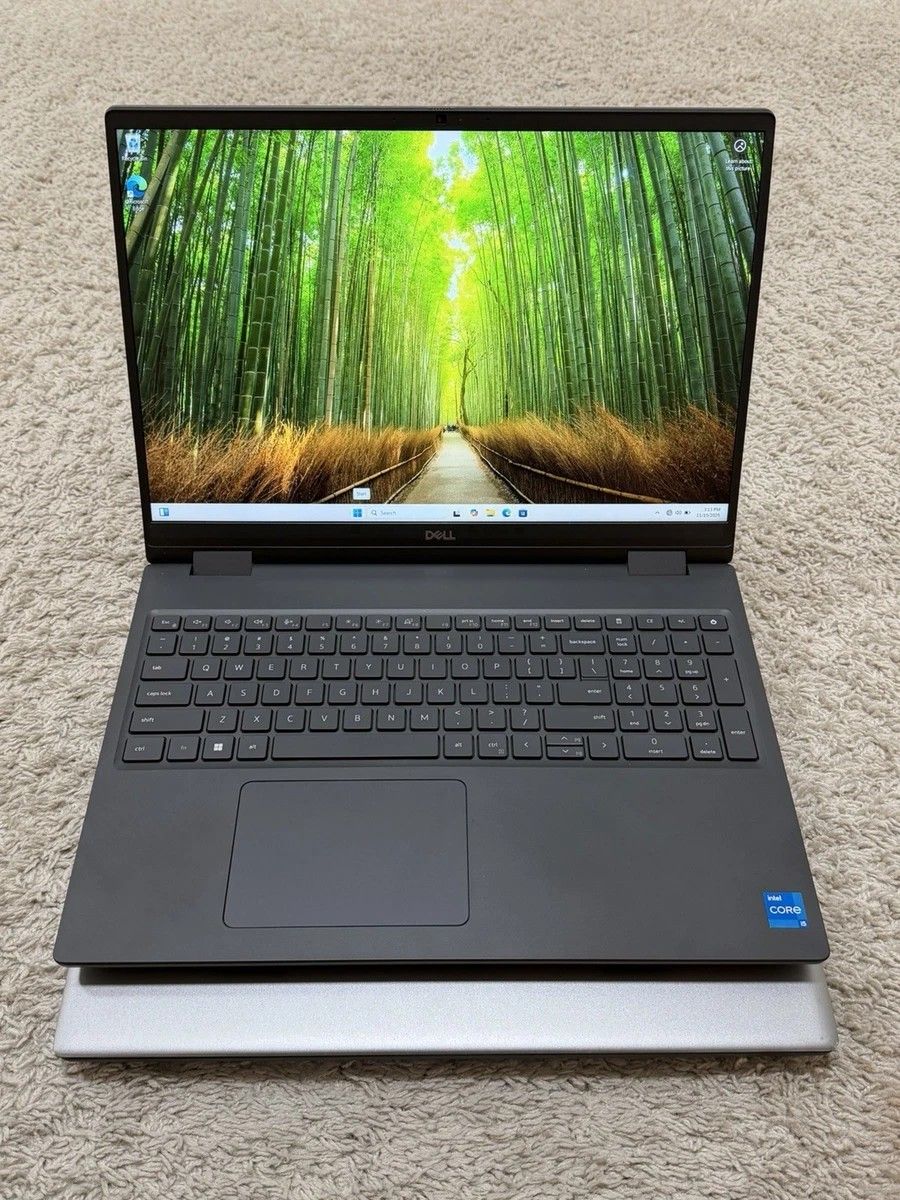 12th Gen Dell Precision Workstation Laptop (Windows 11 Pro)