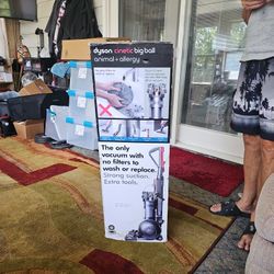 Dyson Cinetic Big Ball Animal + Allergy