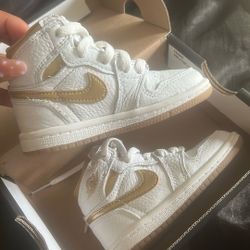 Jordan 1 Retro High OG metallic (infants)