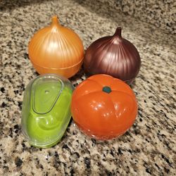 Hutzler Vegetable Storage containers
