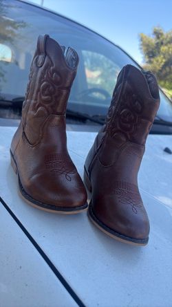 Cowboy boots (cat and jack)