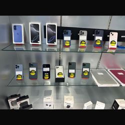 iPhone Available Unlocked