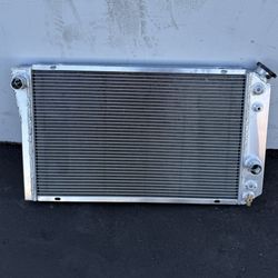 26” Aluminum 3 Row Core Racing Radiator Chevy 1982-2002 S10 Blazer 1984-1990 Corvette CU329