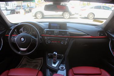 2013 BMW 3-Series 328i Thumbnail