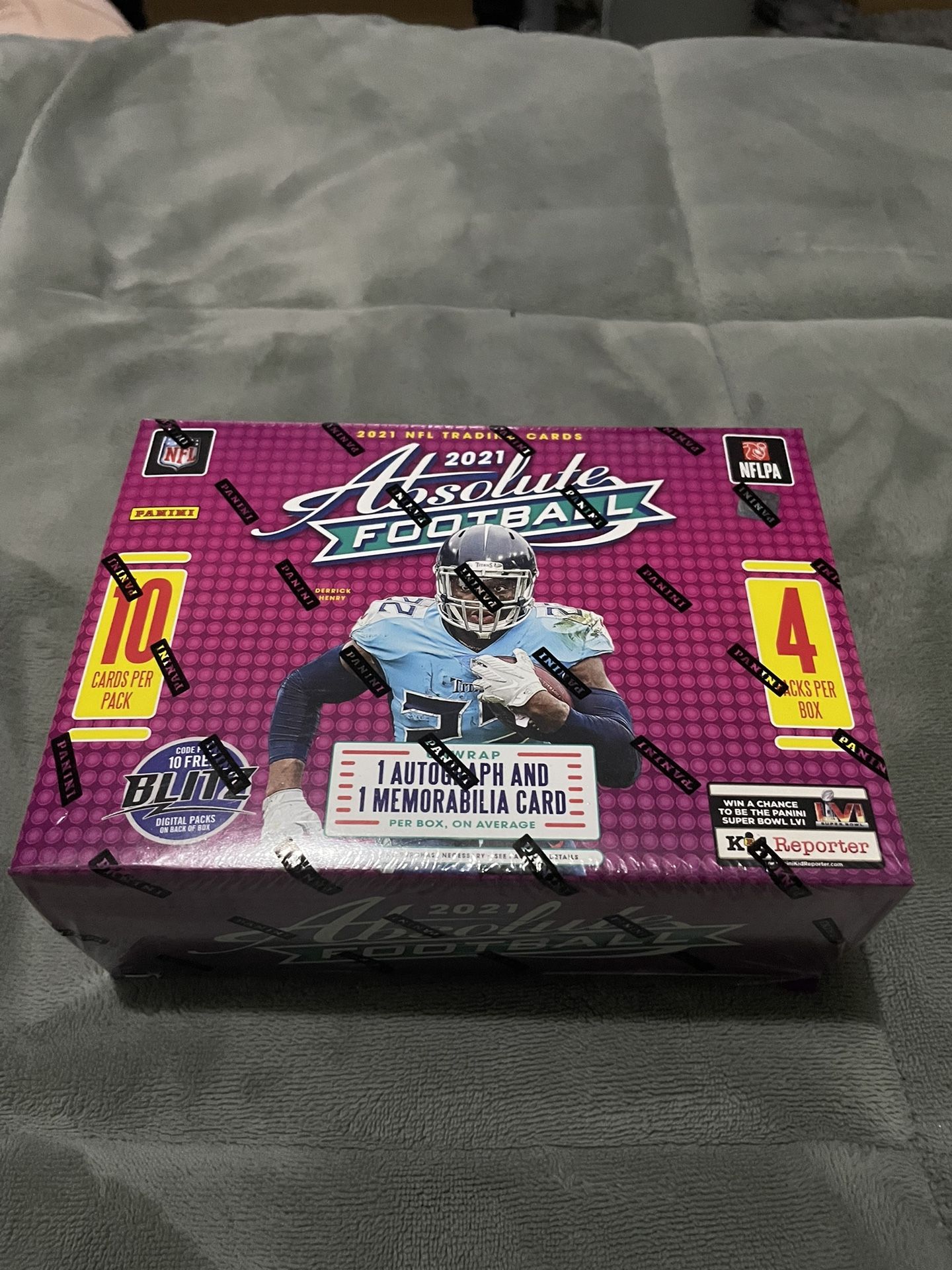 2021 Absolute Football Mega Box