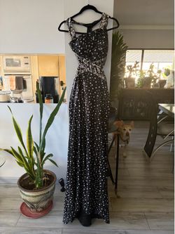 4 Beautiful Prom/Cocktail Dresses