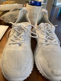 Beautiful AKK tennis shoes