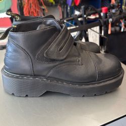 Boots Dr Martens Size 10 Men’s
