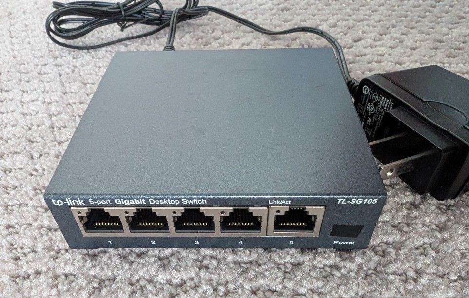 TP-Link TL-SG105, 5 Port Gigabit Unmanaged Ethernet Switch