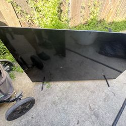 2 smart tvs 