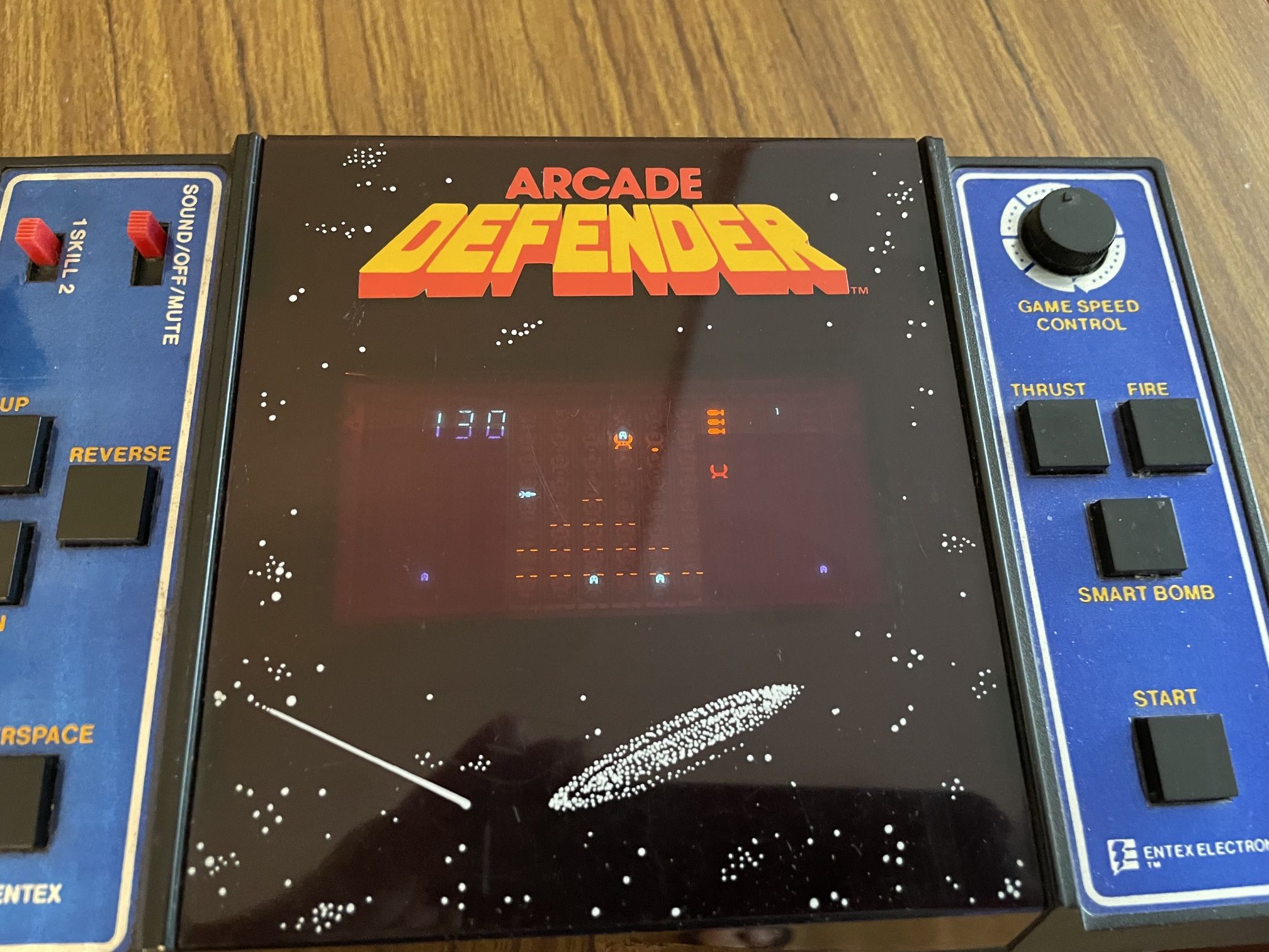 Defender Handheld Arcade Game Model 6088 By Entex