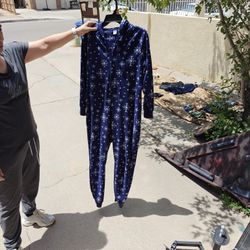 Xmas Onesy (Women's Size Medium)