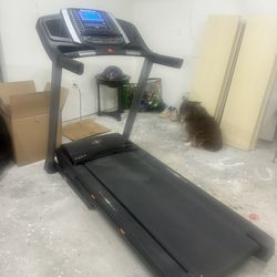 Nordic Track Treadmill For Sale