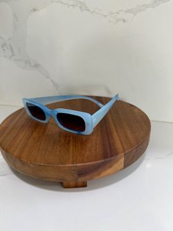 Light Blue Rectangle Frame Sunglasses