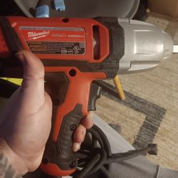 Milwaukee Corded Impact Wrench