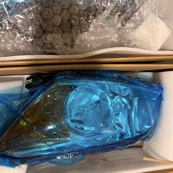 Par de Conjunto de Faros para RV4 2009-2012