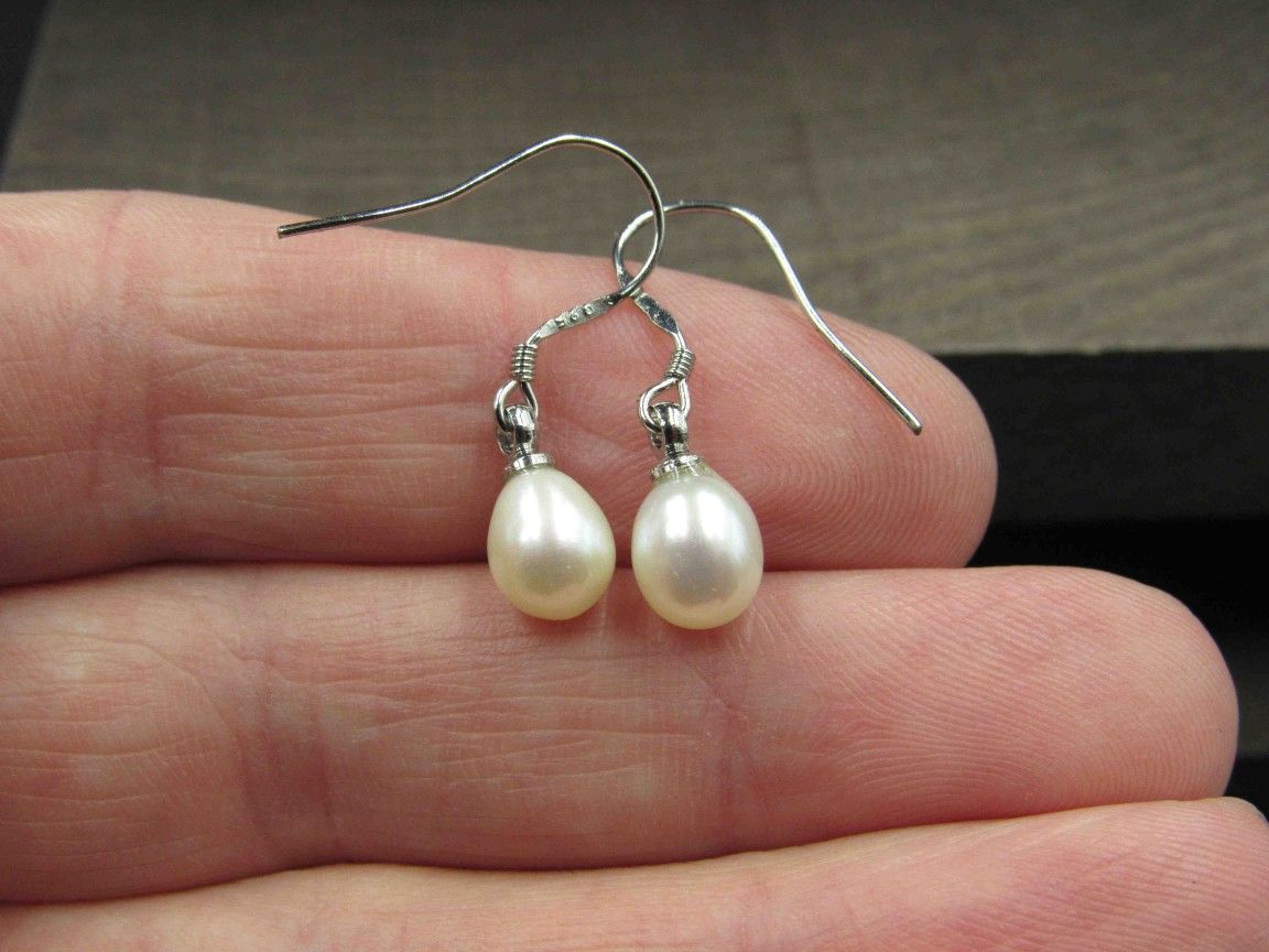 Sterling Silver Small Drop Style Pearl Earrings Vintage Wedding Engagement Anniversary Beautiful Everyday Minimalist Ornate Special