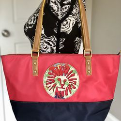 Anne Klein Coral & Navy Tote with wristlet