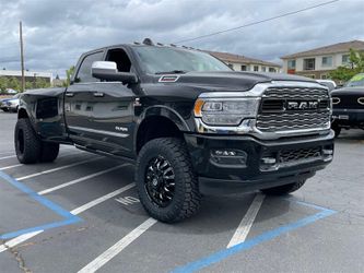 2021 RAM 3500 Limited HO 6.7 Cummins Diesel AISIN 4x4 Dually