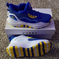 Under Harmour Curry 3z24 Men 8.5 