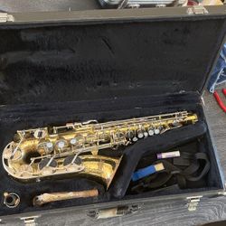 Yamaha YAS23 Alto Saxophone 