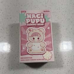 POP MART HACIPUPU Gummy Bear Series - Green Apple Flavor