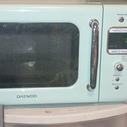 Daewoo Retro Microwave 