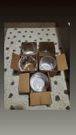 5 glass vases size- 8x8