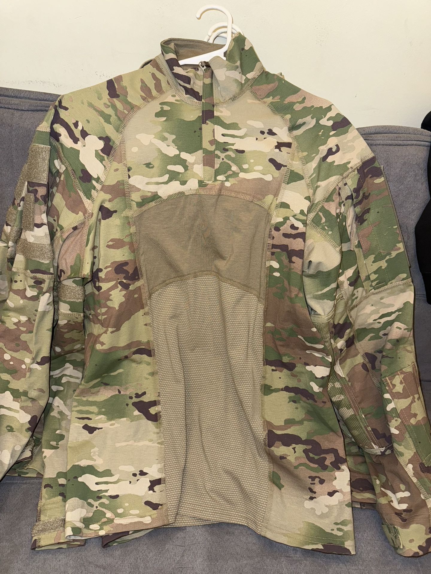 Combat Tops