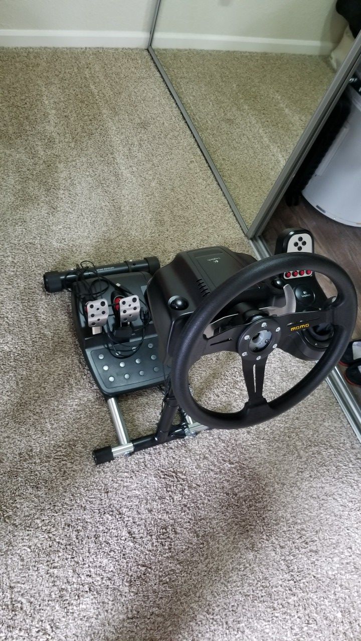 Logitech G27 Steering Wheel for Sale in Orlando, FL - OfferUp