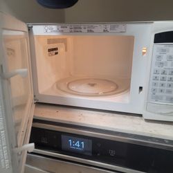 Microwave Oven  X2 White One Sm And One Medium 