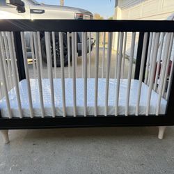 Baby letto convertible bed, infant to toddler with attachement  Â