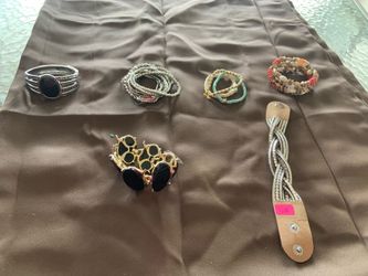 Bracelets $3 racha