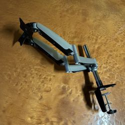 Dual Monitor Arm