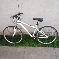 Bike Schwinn 7 Speed White  