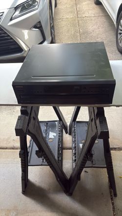6 disk compact disk player