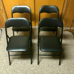 Foldable Chair Set