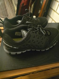 Reebok steel toe size 6 w men 8 w women