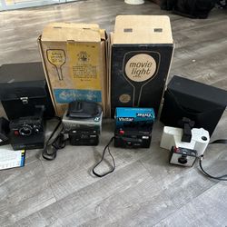 Vintage Cameras and Lights Lot-4 Cameras and 2 Movie Light- All items Untested