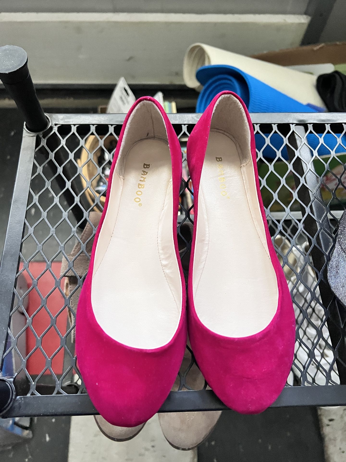 Round Toe Ballet Flats size 6/36