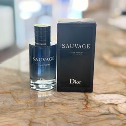Dior Sauvage Eau De Parfum