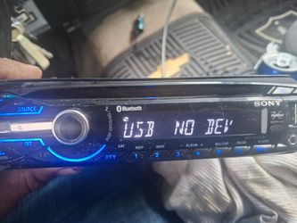 STEREO SONY CD AUX USB BLUETOOTH GOOD CONDICIÓN ABLO ESPAÑOL