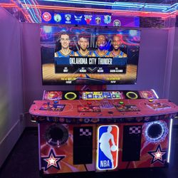 Raw Thrills NBA Superstars 4 Player Arcade Game