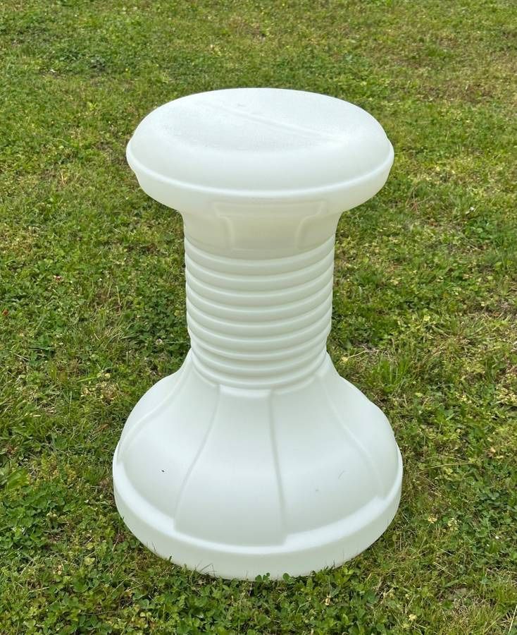 Envy Products ENV00300 Submergible Pool Bar Stool Yard Garden Table