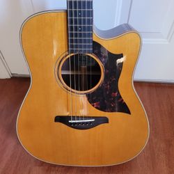 Yamaha Guitar 