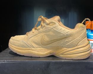 Nike Air Monarch IV 4 SE Wheat Gum Medium Brown Suede IB2281-700